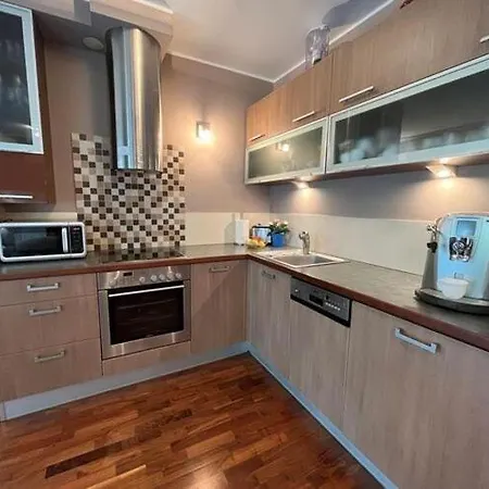 House With Sauna And Garden, Holiday home